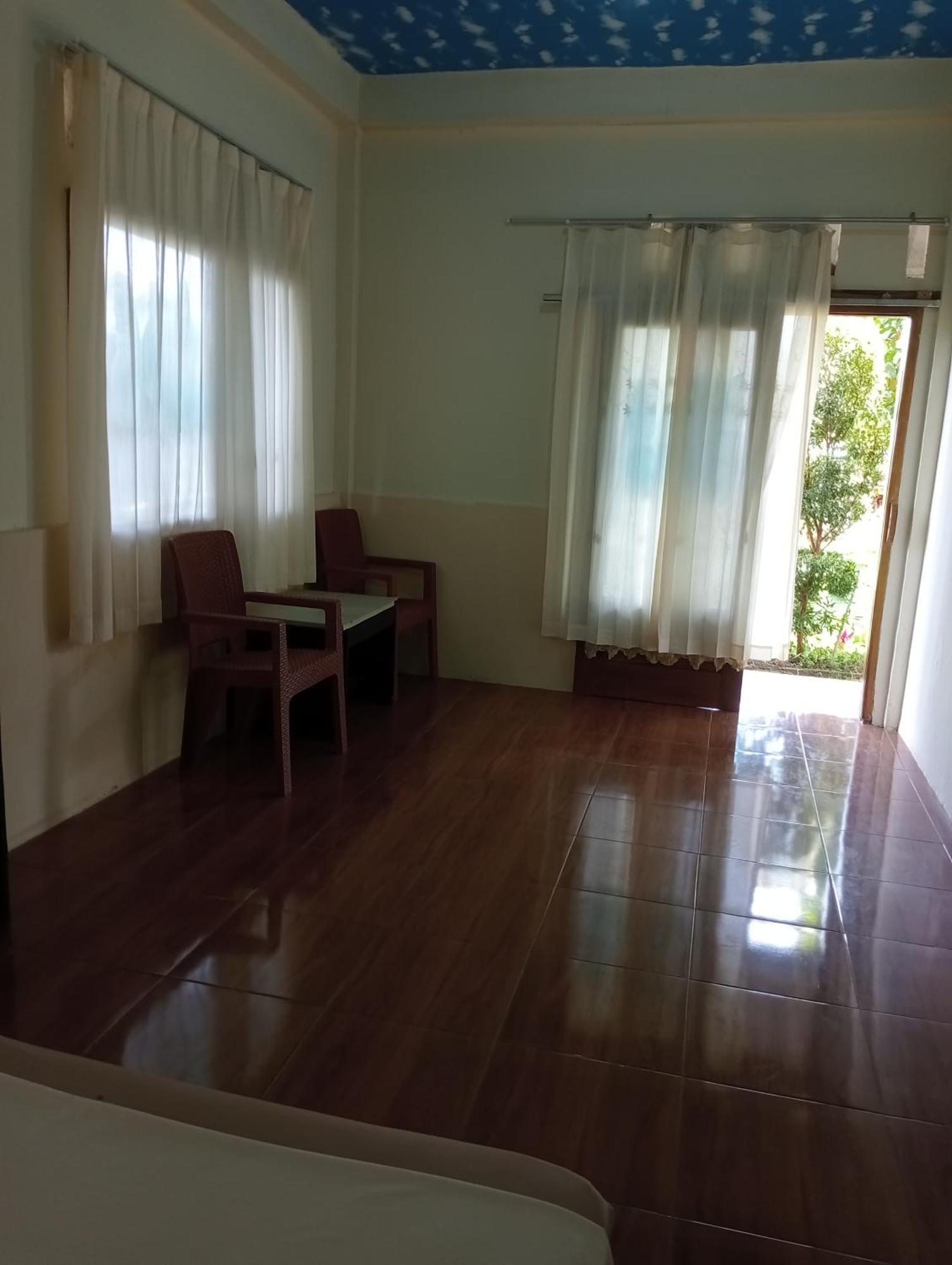 The Daun Puntik Homestay Pemenang Exterior foto